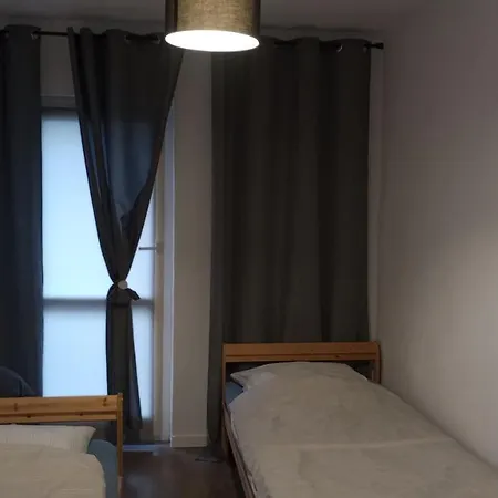 Self Check-in Targi Mtp Parking Szpital Lotnisko B Appartement *